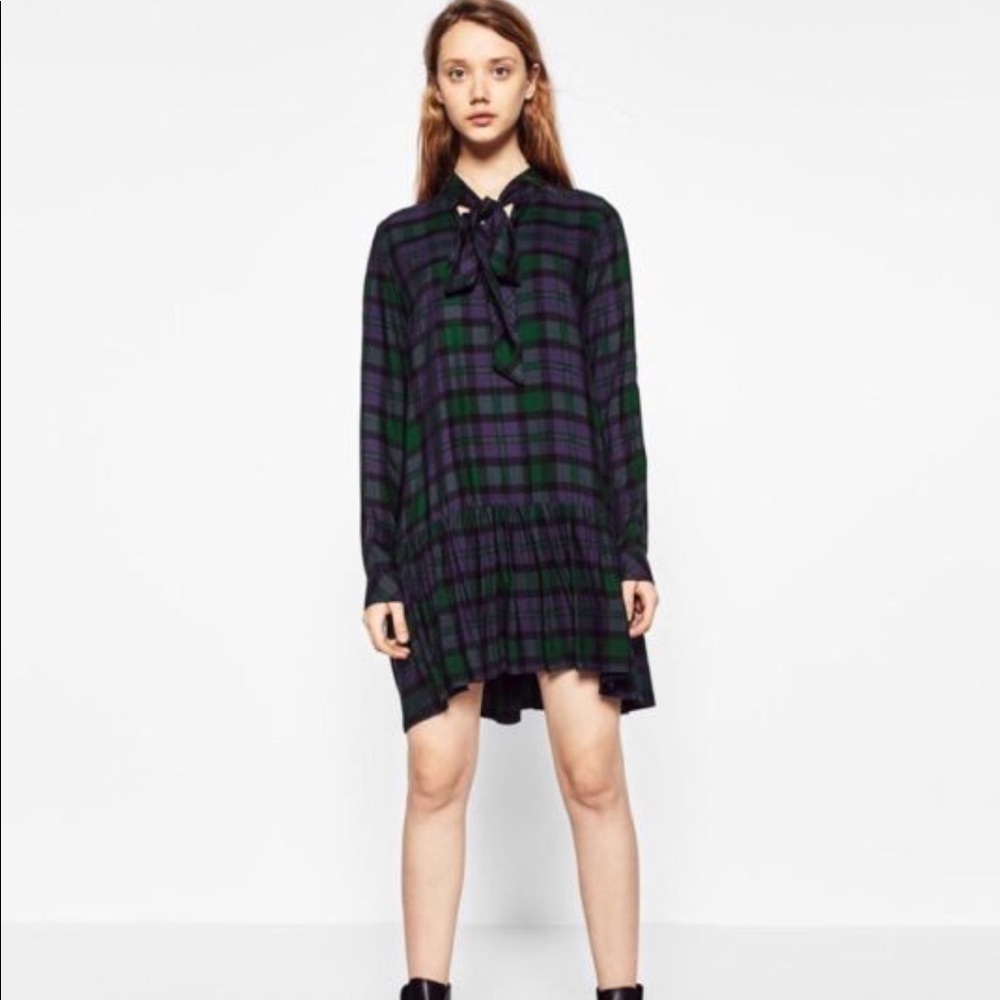 Zara plaid bow tie dress *****SOLD*****